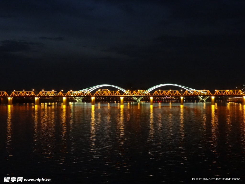 广西柳州柳江夜景图