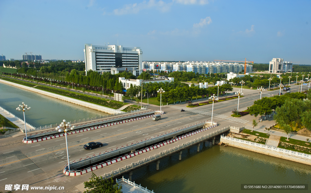 公路鸟瞰图