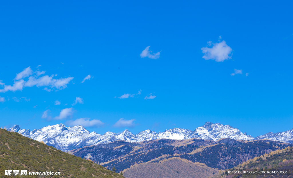 高原雪山