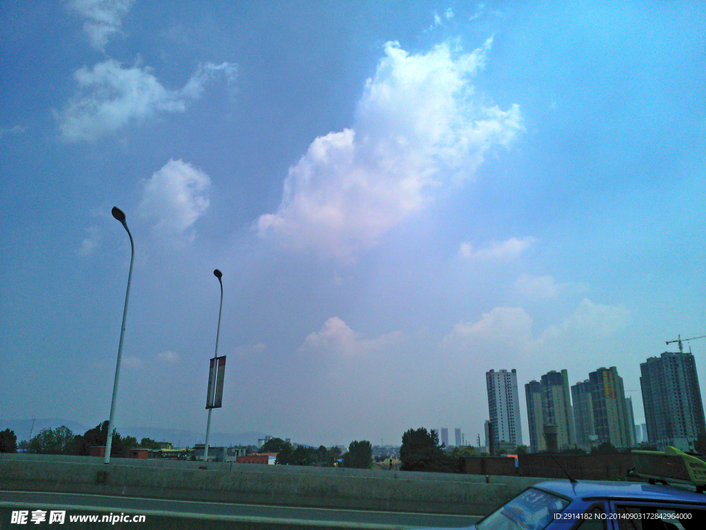 天空