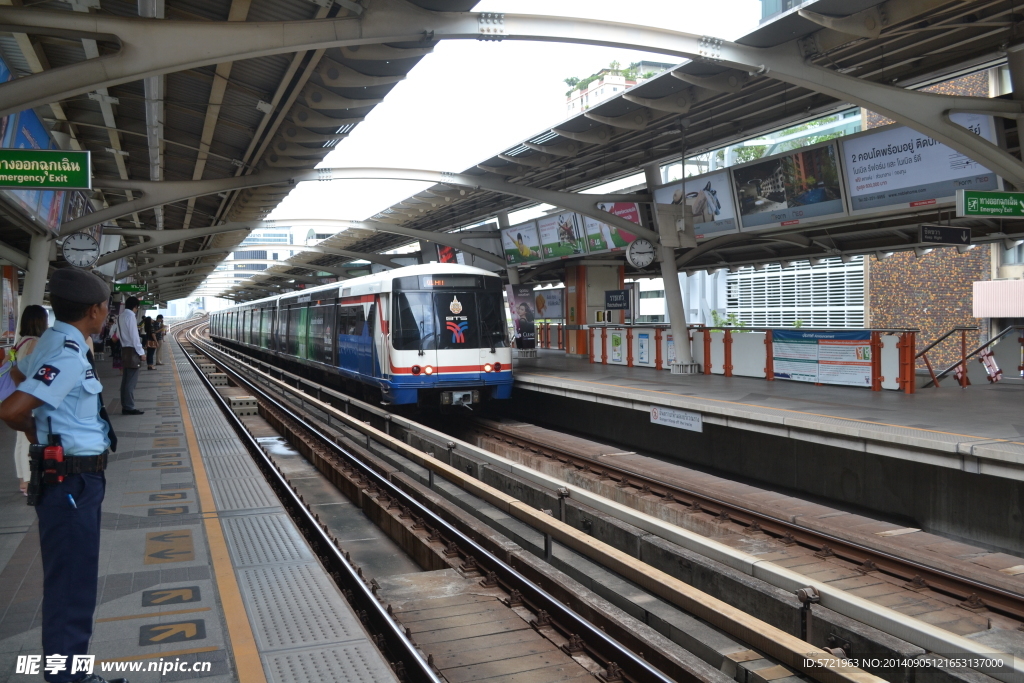 曼谷地铁站台