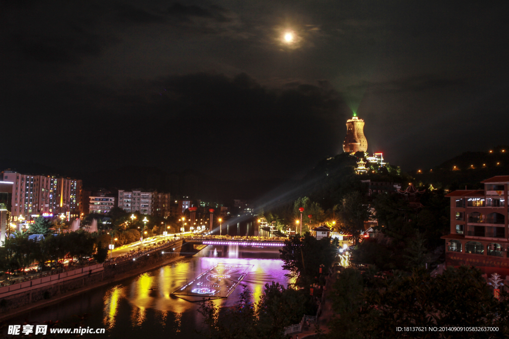 天下第一壶夜景