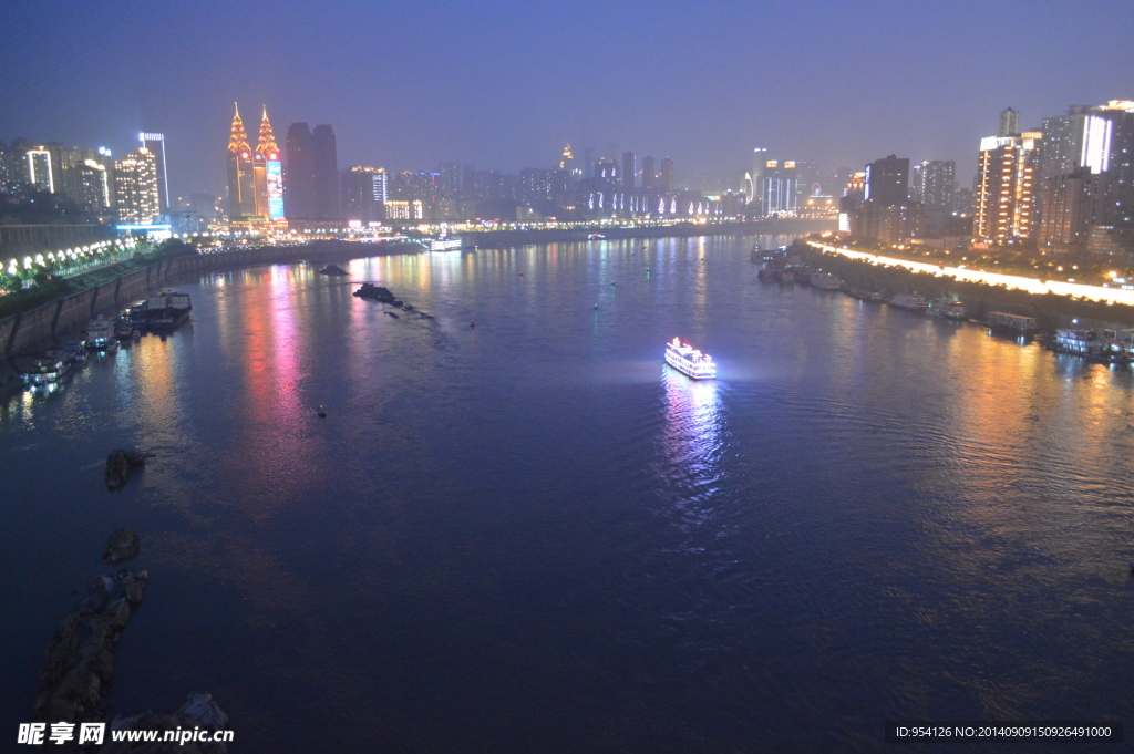 重庆长江夜景