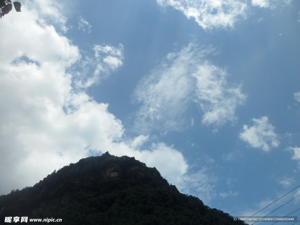 蓝天 白云 大山