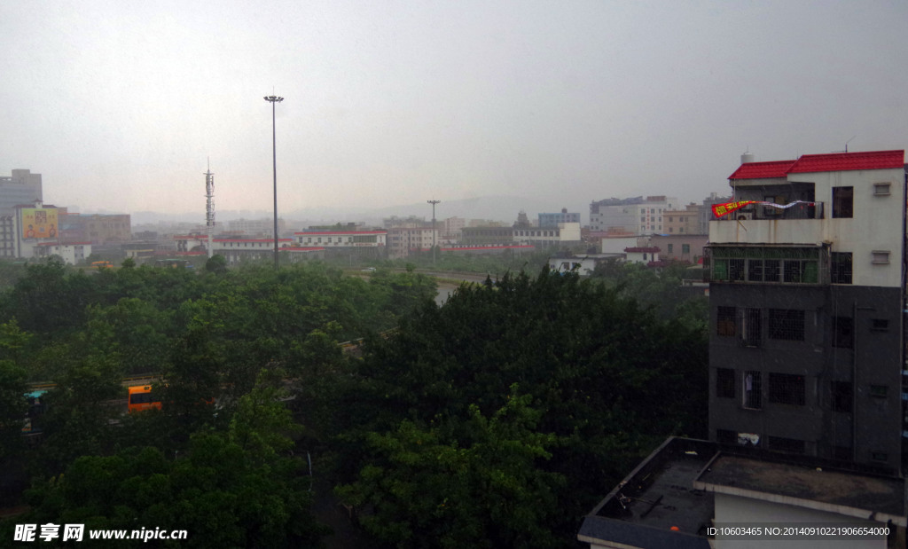 天文气象城市暴雨