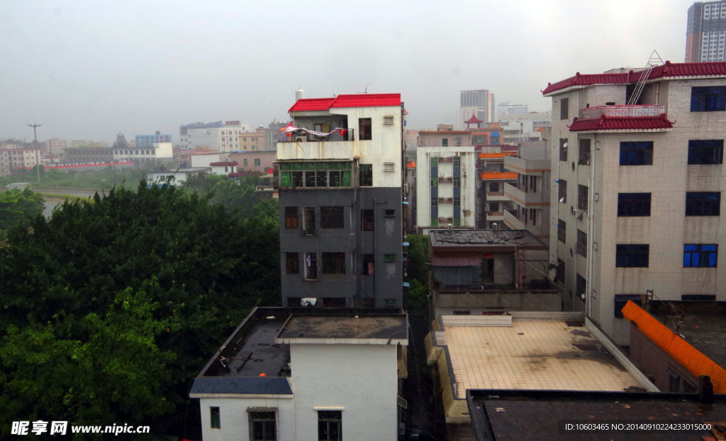 暴雨景观