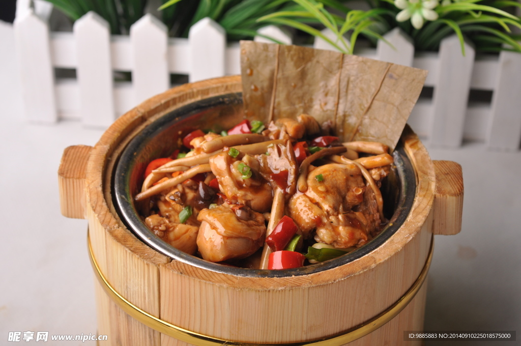 茶树菇土鸡饭