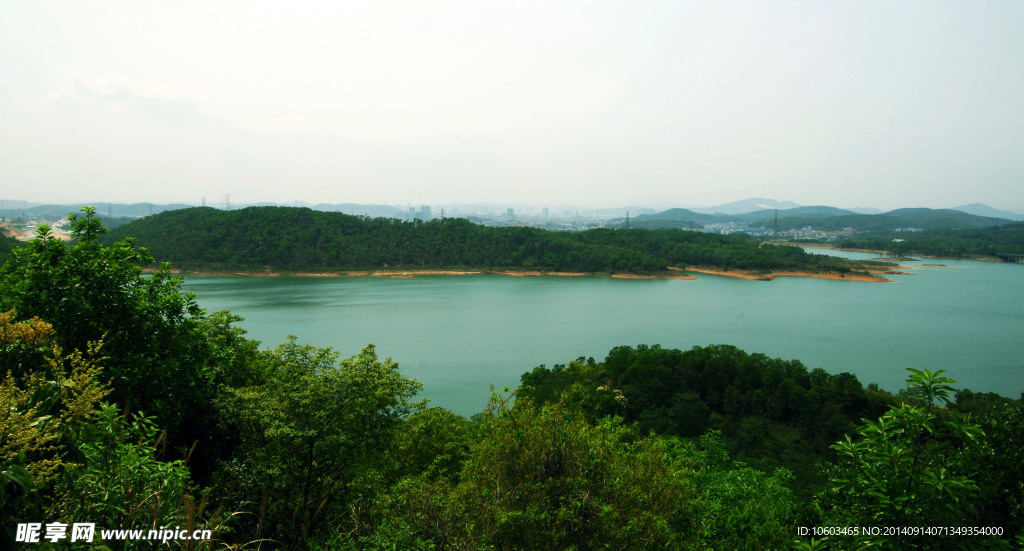 水库风景