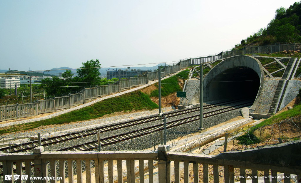 铁路建筑隧道景观