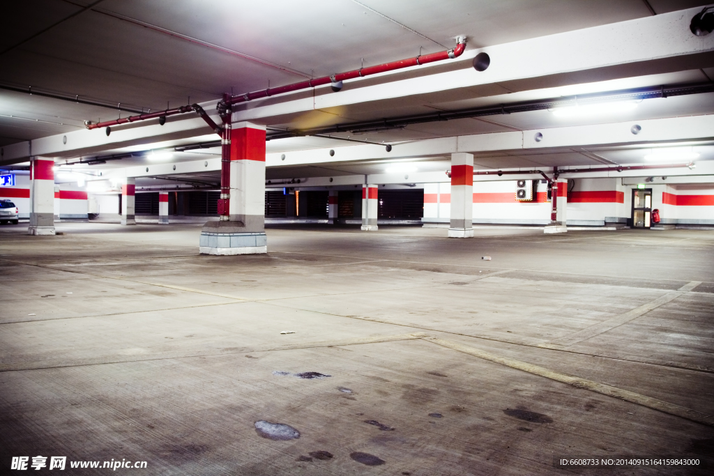 地下停车场