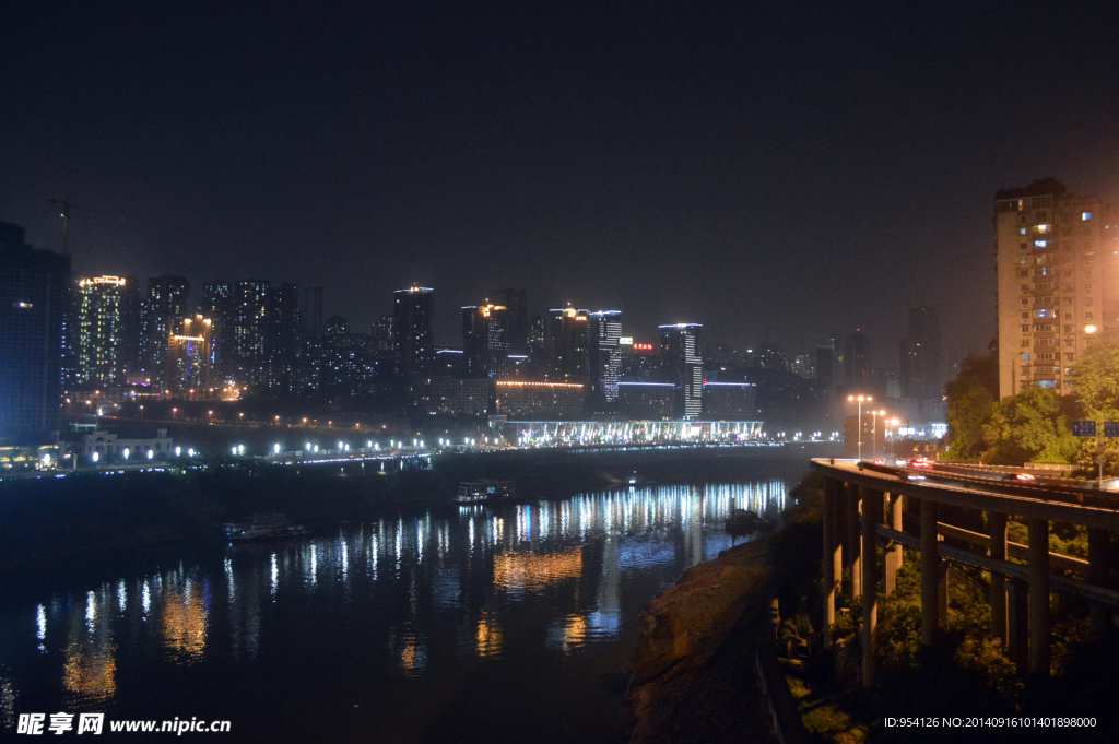 嘉陵江夜景