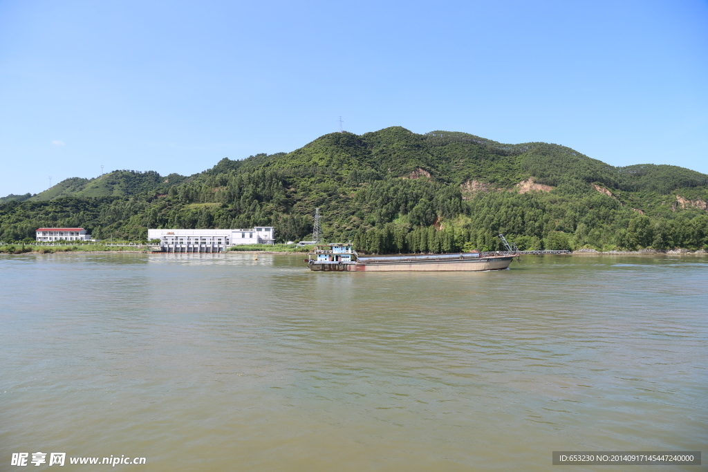 河道风景