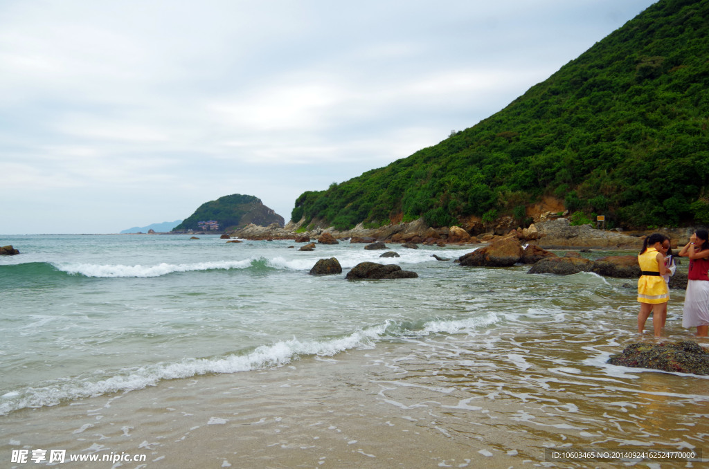 海洋风光 海浪触礁