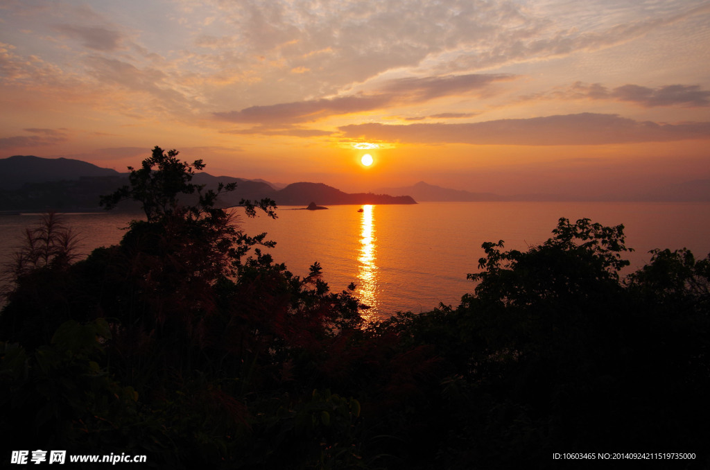 海滨风光 海上红阳