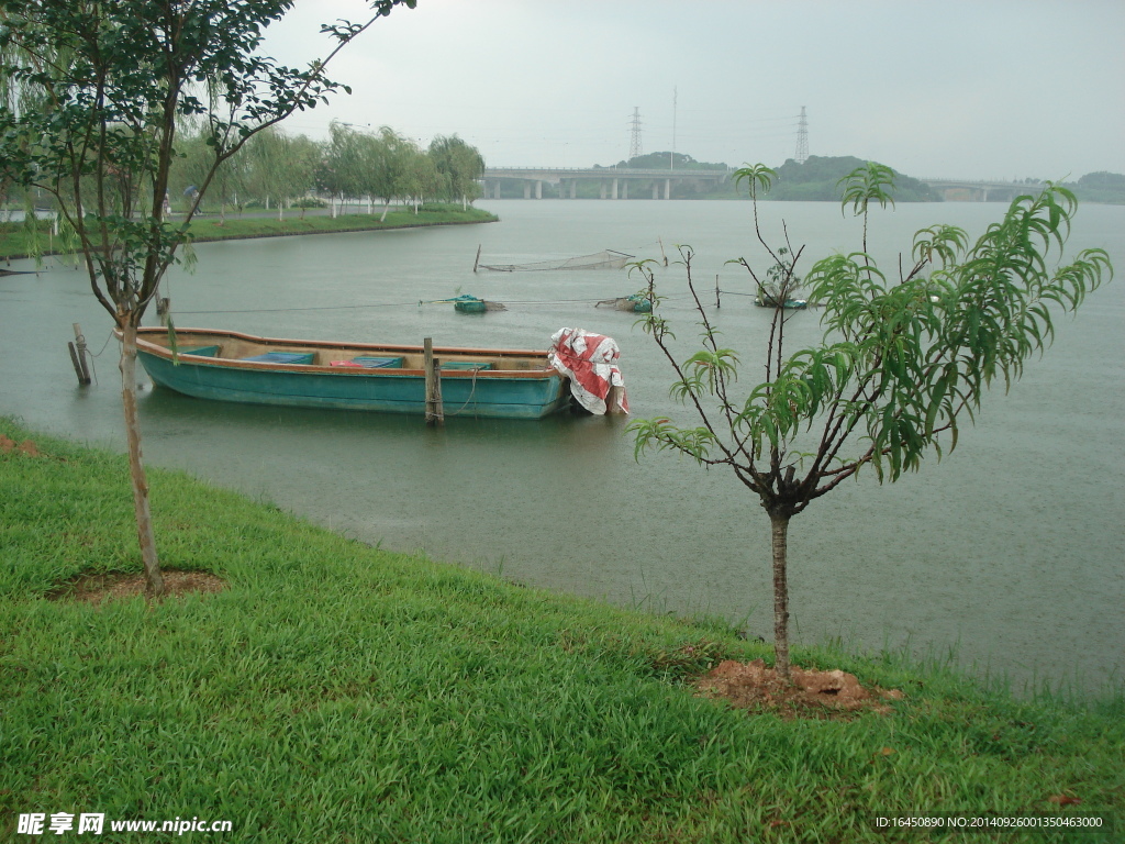 湖水风景