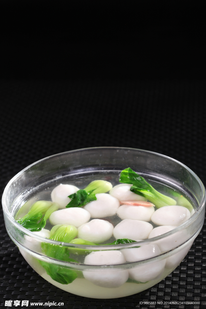 清汤鱼丸