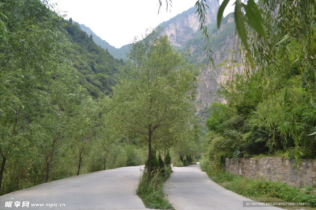 山间小路