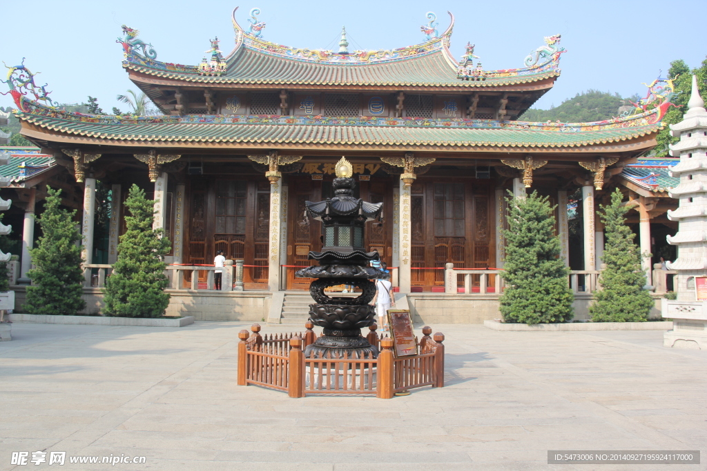 寺庙正面