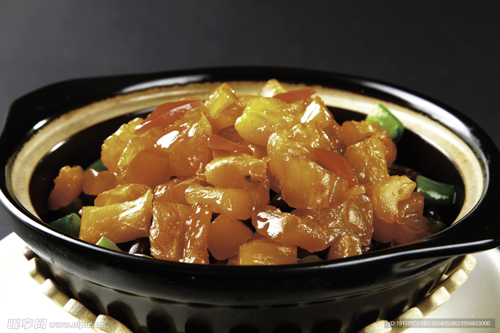 腰豆鹿筋煲