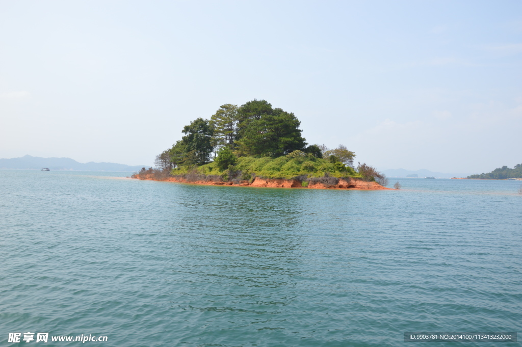 湖中小岛 万绿湖 景观