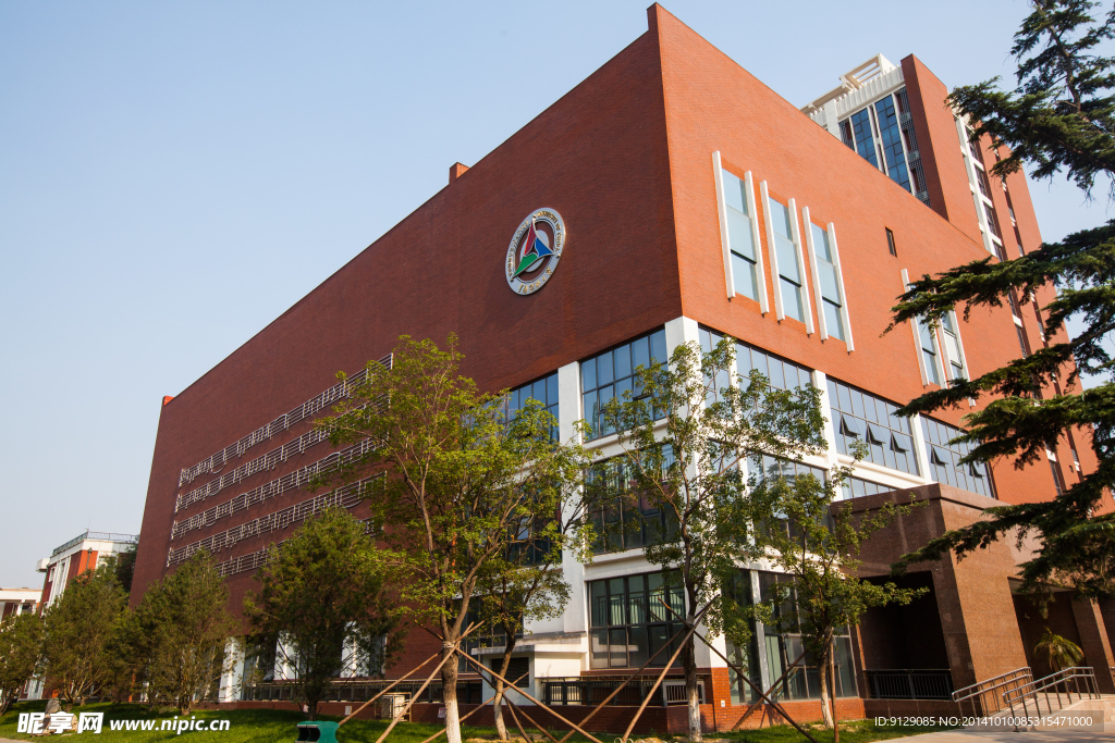 中国传媒大学