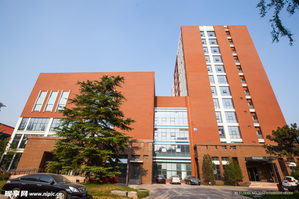 中国传媒大学