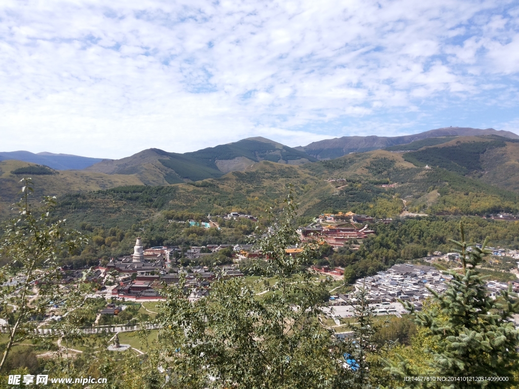 五台山台怀镇全景