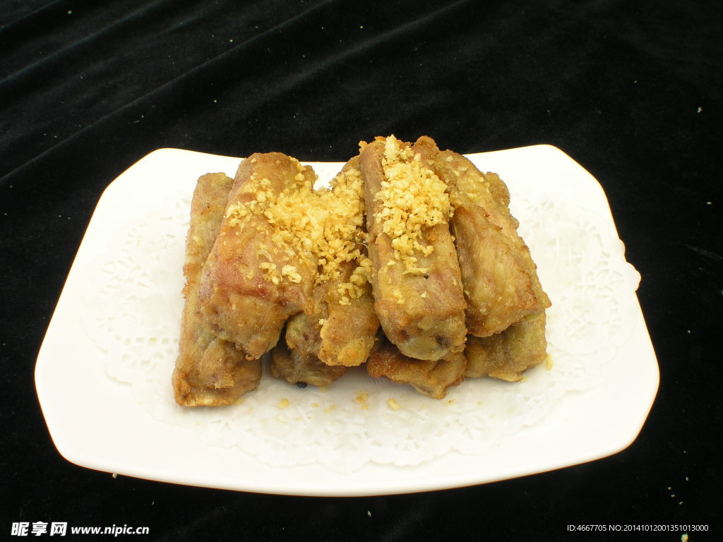 金牌蒜香排骨