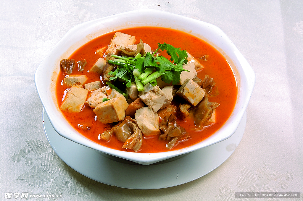 板肠炖豆腐