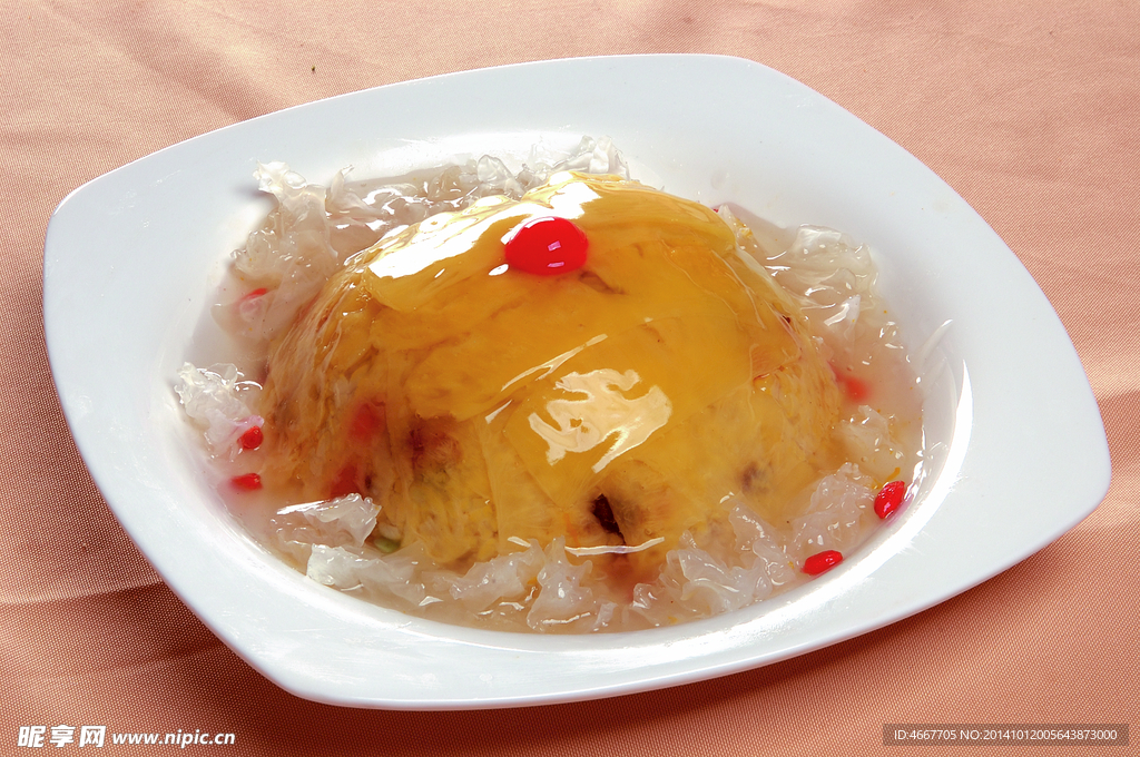 菠萝八宝饭