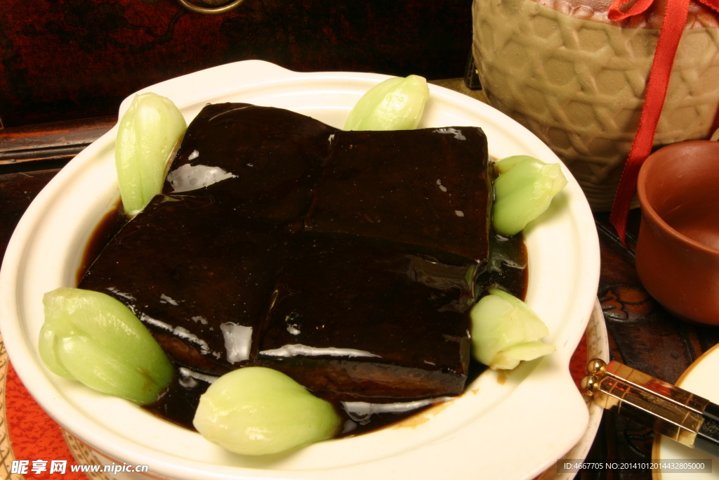 传统东坡肉