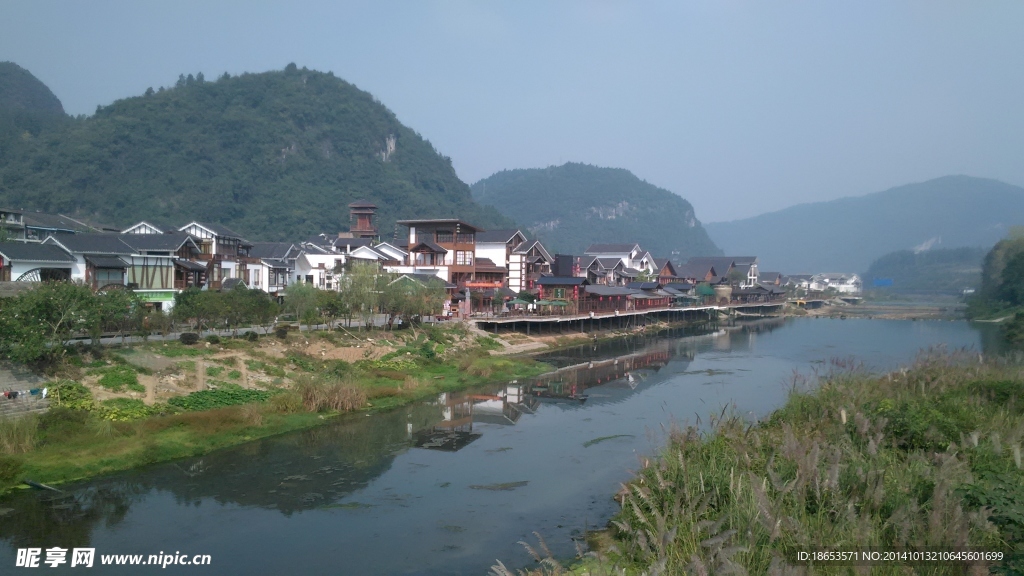 溪布街