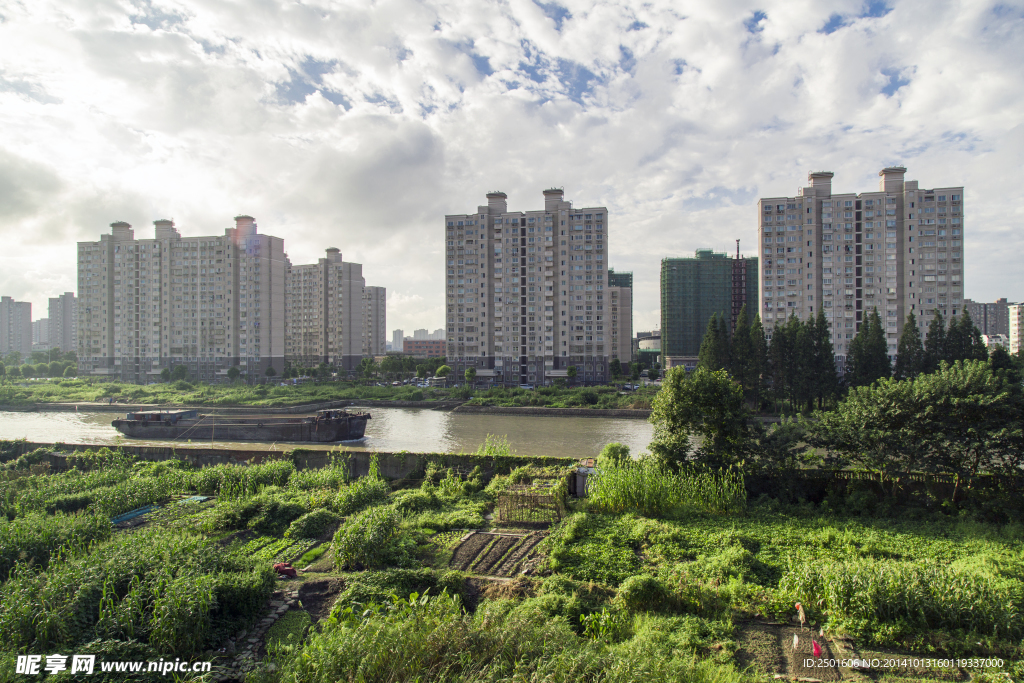 河边住宅