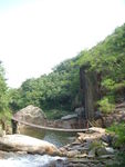 山涧溪水