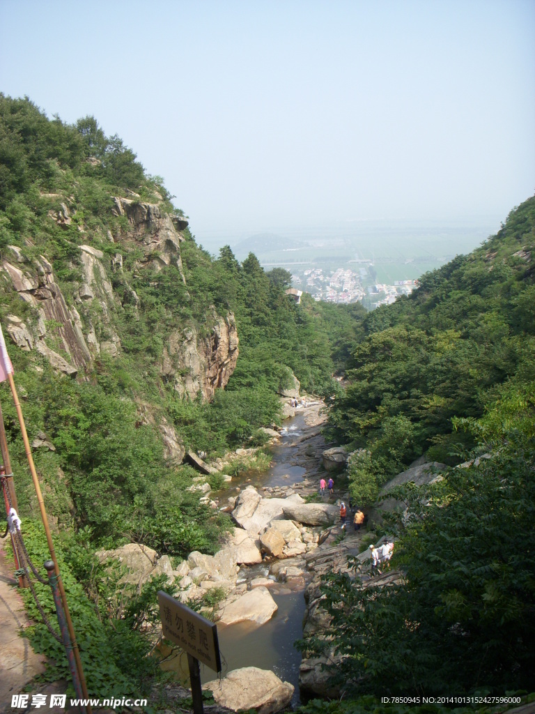 山涧