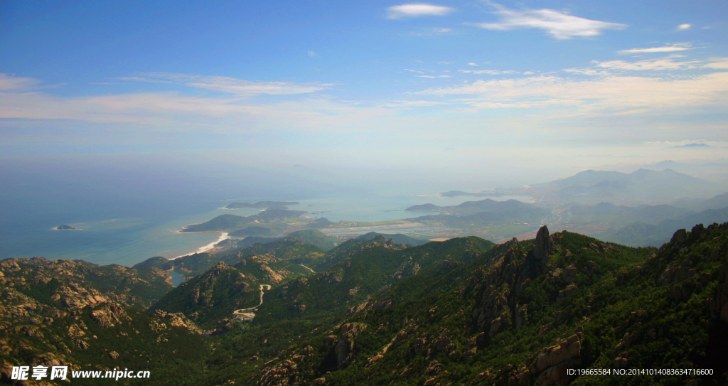 连绵的山峦