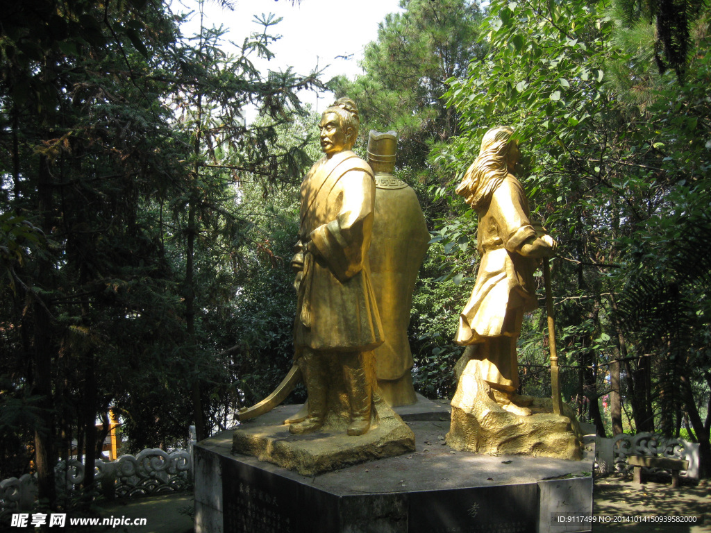 古孝圣雕塑群
