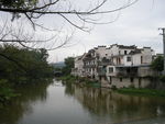 小河