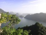 高山湖