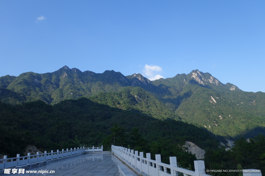 山水观景台