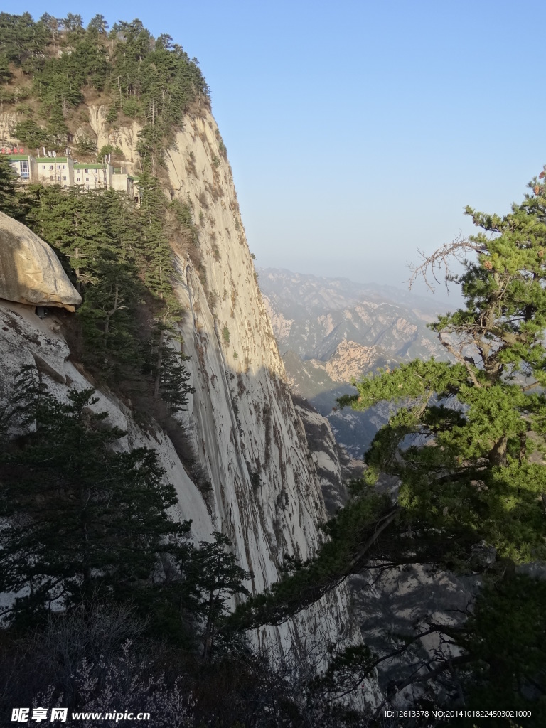 华山