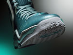 ADIDAS专业篮球鞋广告
