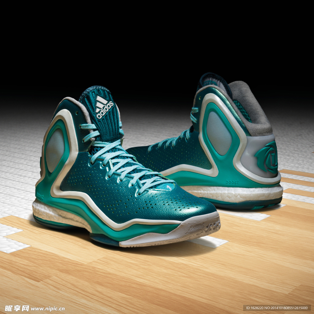 ADIDAS专业篮球鞋广告
