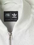 ADIDAS休闲运动服广告