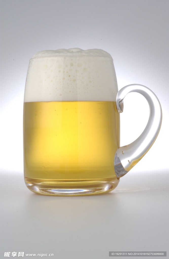 啤酒杯