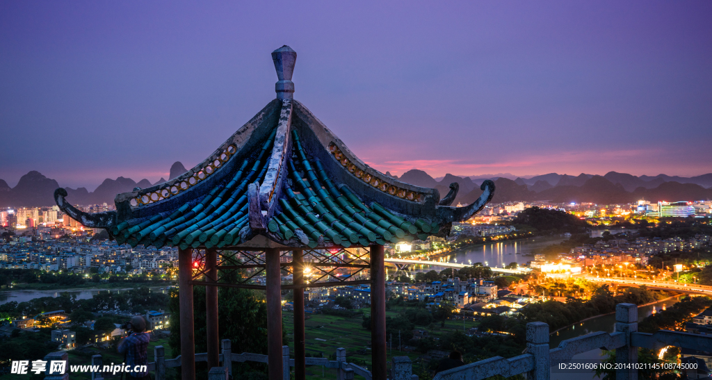 桂林上空夜景
