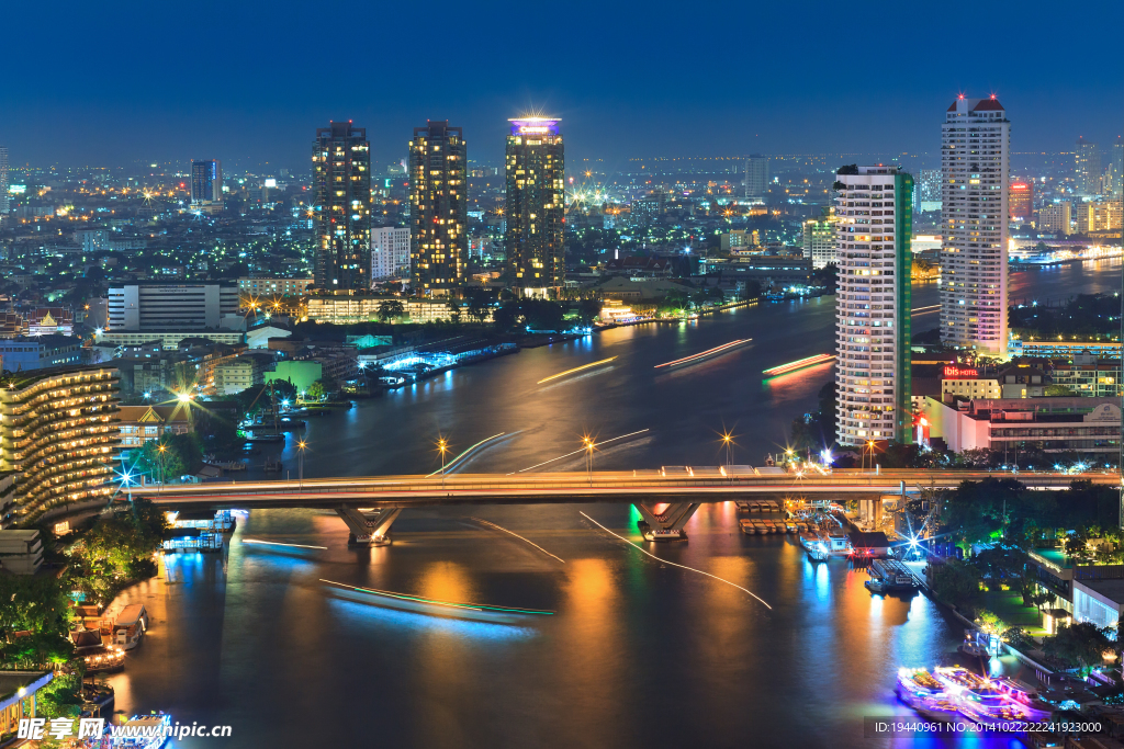 都城夜景