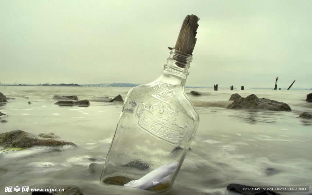 海边漂流瓶