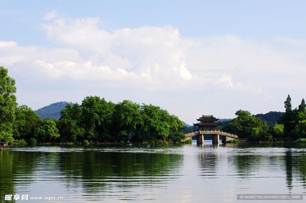 夏日西湖