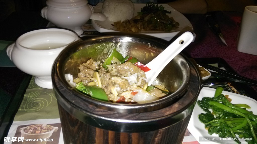 石锅饭